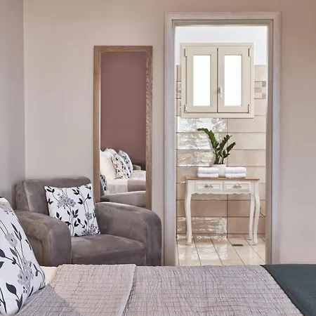 Saint Nicholas * Skala (Kefalonia)